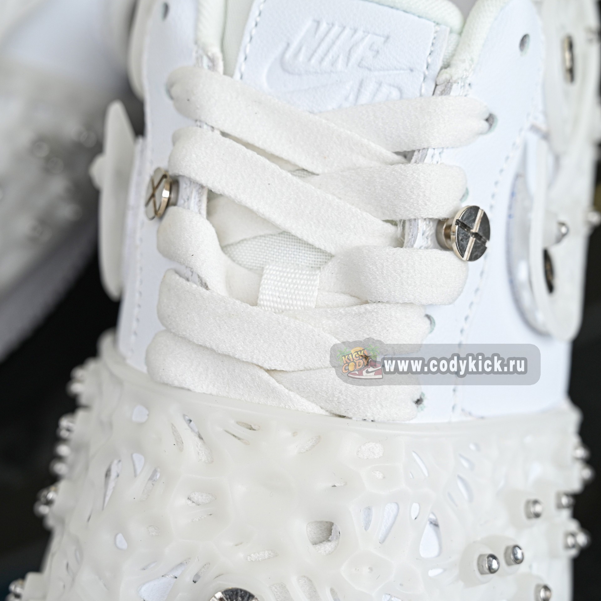 Swarovski X Nike Air Force 1 LXX  CV7668-100