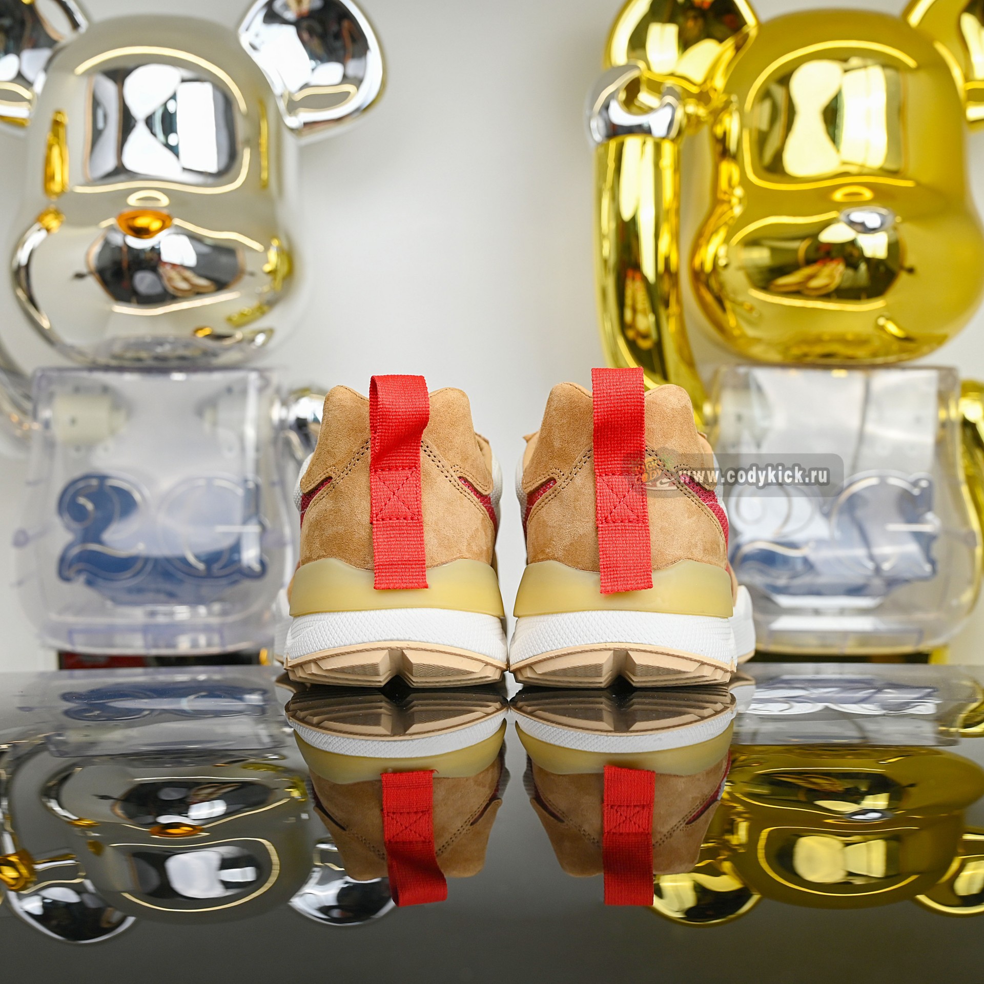 Tom Sachs x Nike Craft Mars Yard Shoe 3.0  IF2885-100