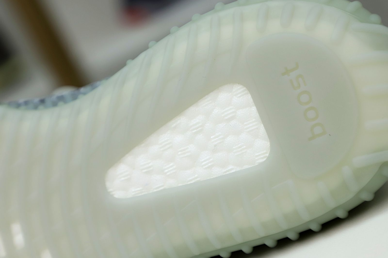 YEEZY BOOST 350 V2 'ASH BLUE