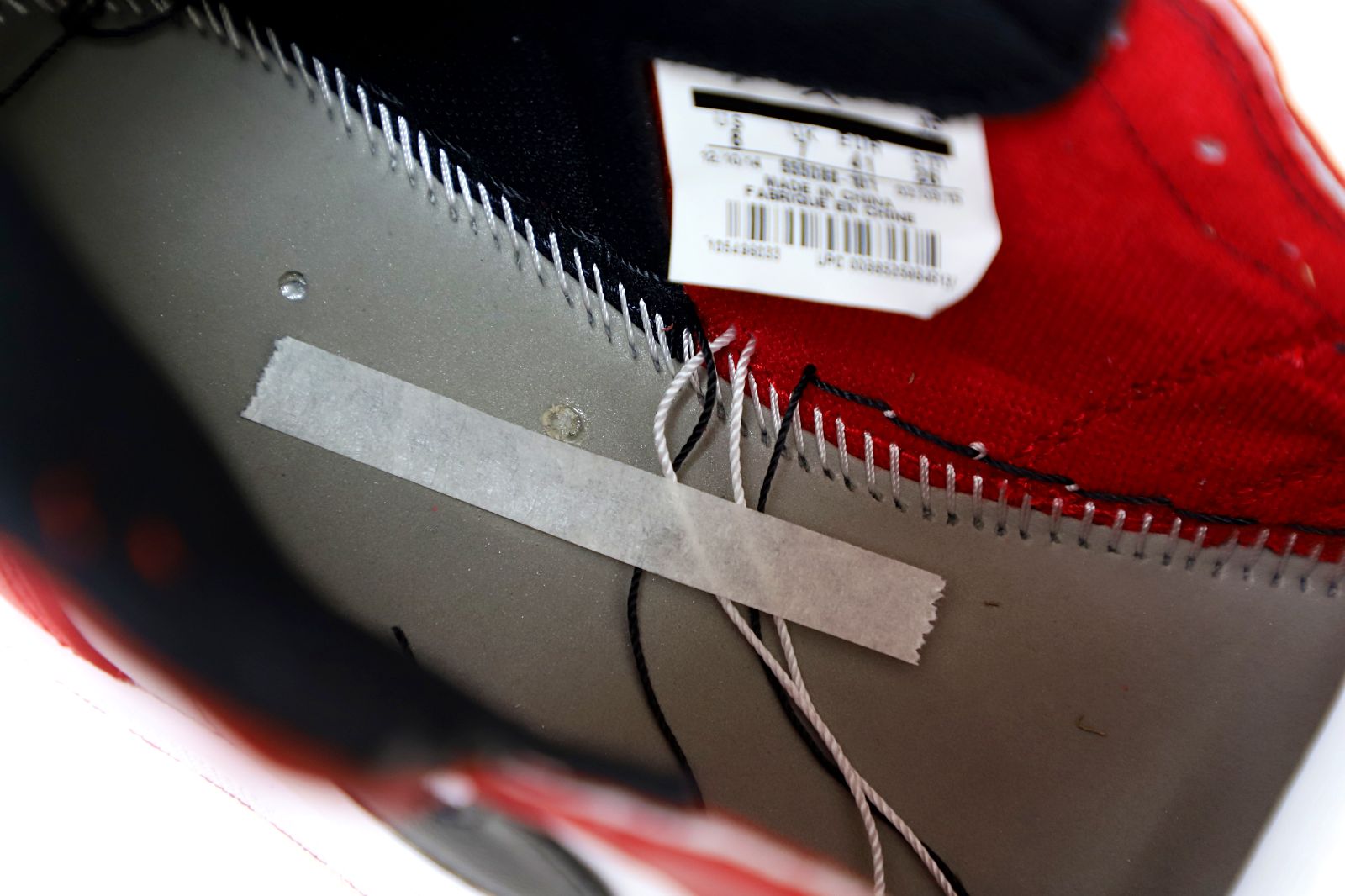 AIR JORDAN 1 RETRO HIGH OG 'CHICAGO' 2015