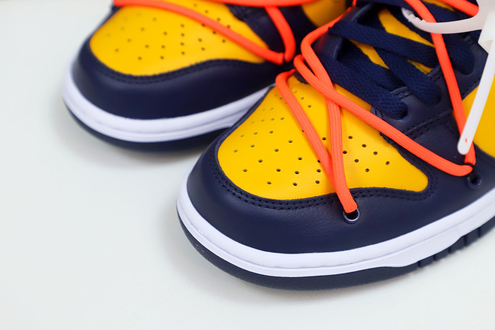 OFF-WHITE X DUNK LOW 'UNIVERSITY GOLD'