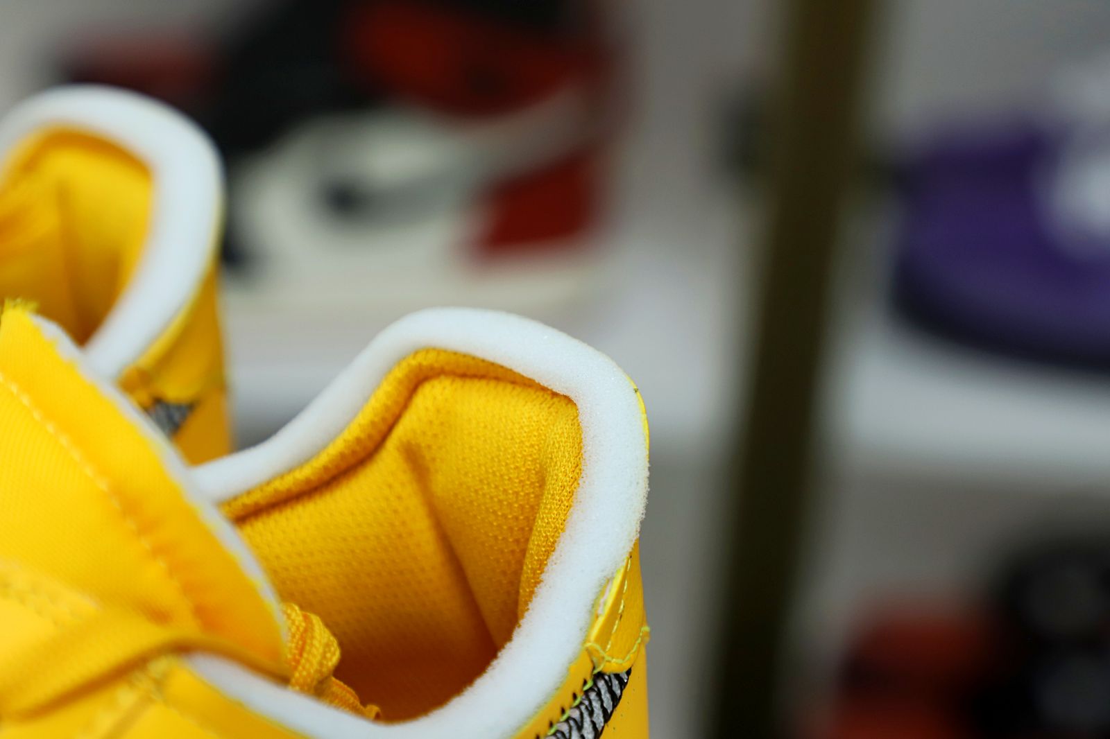 OFF-WHITE X AIR FORCE 1 LOW 'LEMONADE'