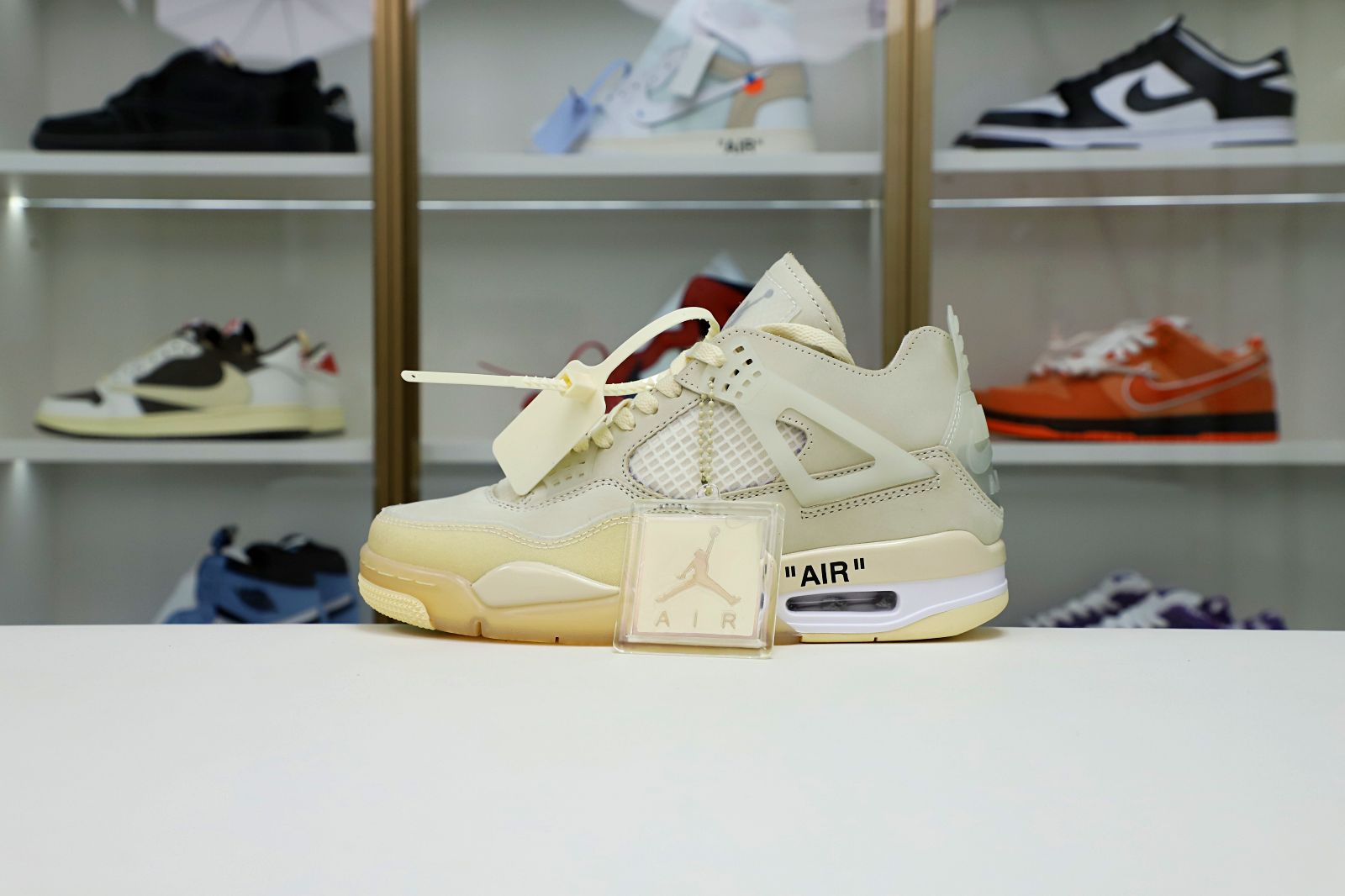 AIR JORDAN OFF-WHITE X WMNS AIR JORDAN 4 SP 'SAIL'