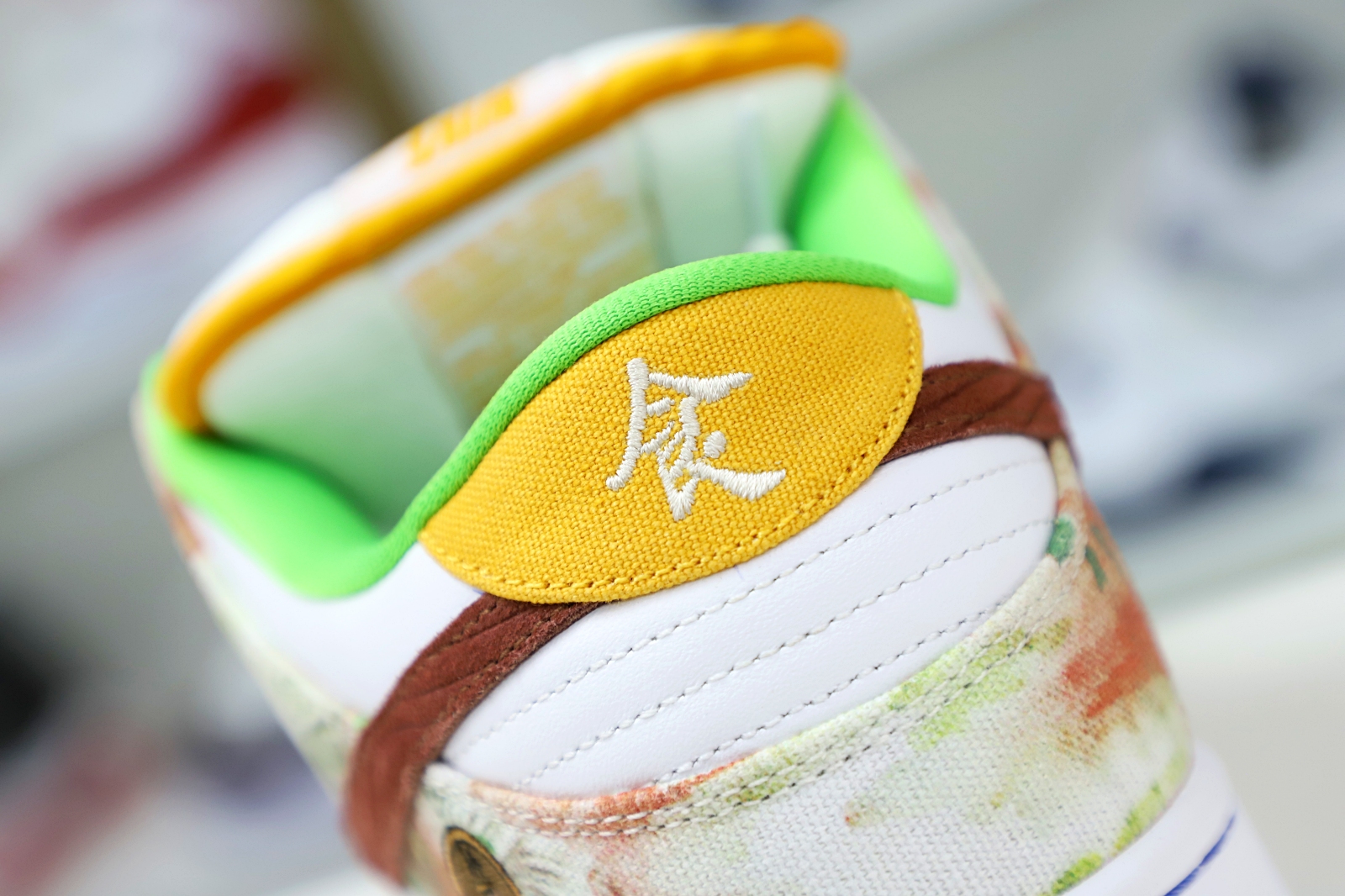 JASON DENG X DUNK LOW PRO SB 'STREET HAWKER'
