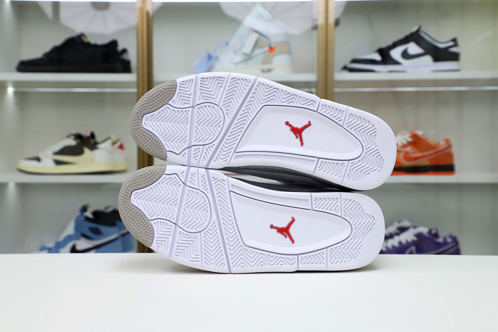 AIR JORDAN 4 RETRO 'WHITE OREO'