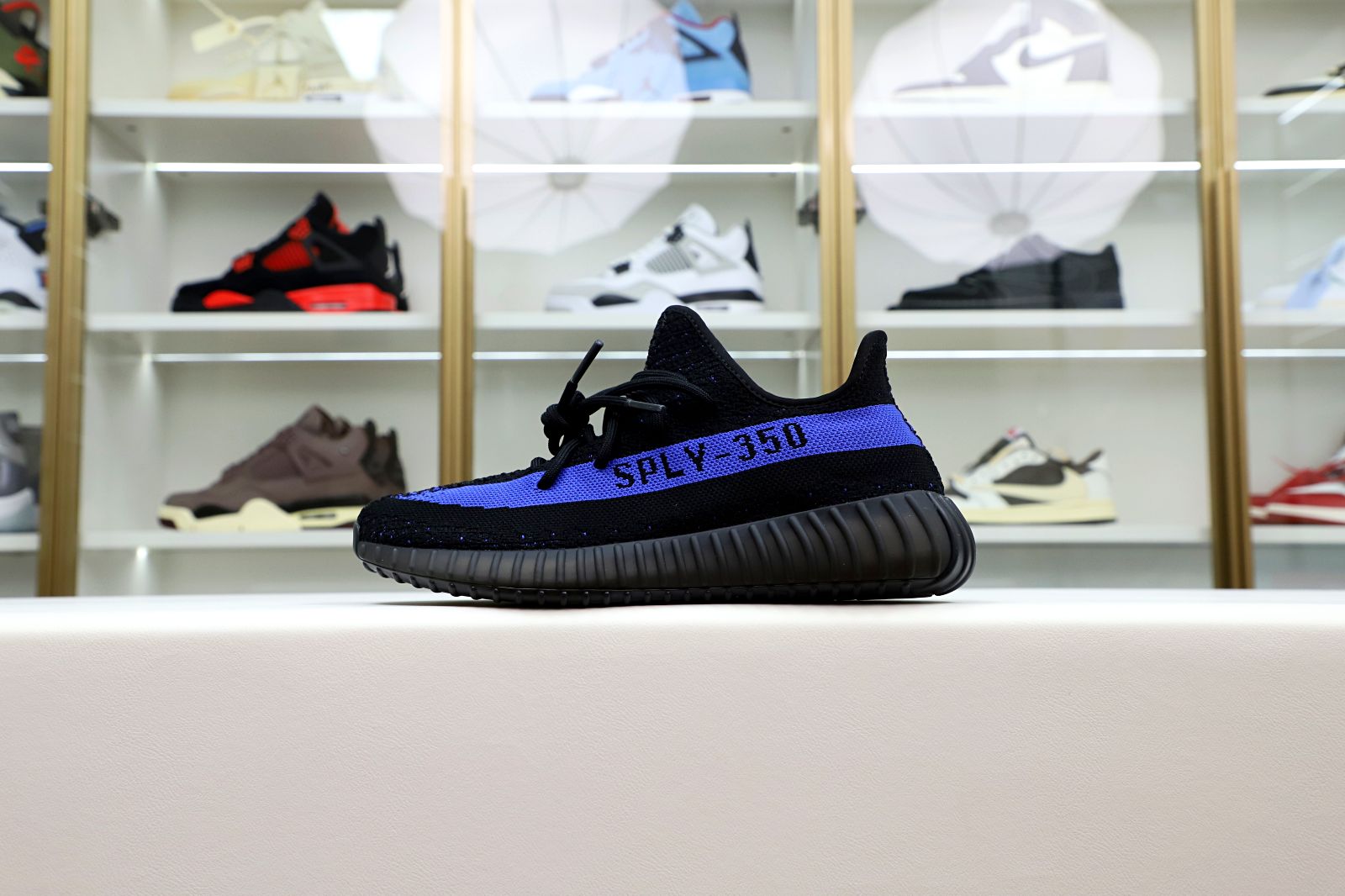 YEEZY BOOST 350 V2 'DAZZLING BLUE'