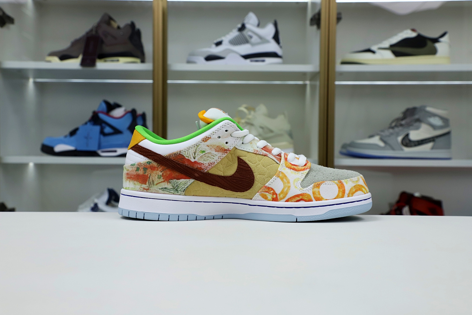 JASON DENG X DUNK LOW PRO SB 'STREET HAWKER'