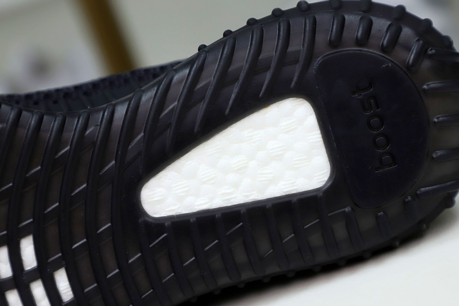 YEEZY BOOST 350 V2 'BLACK NON-REFLECTIVE'