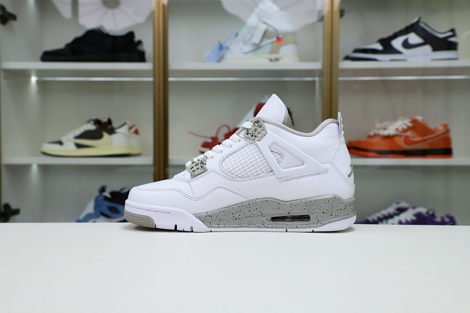AIR JORDAN 4 RETRO 'WHITE OREO'