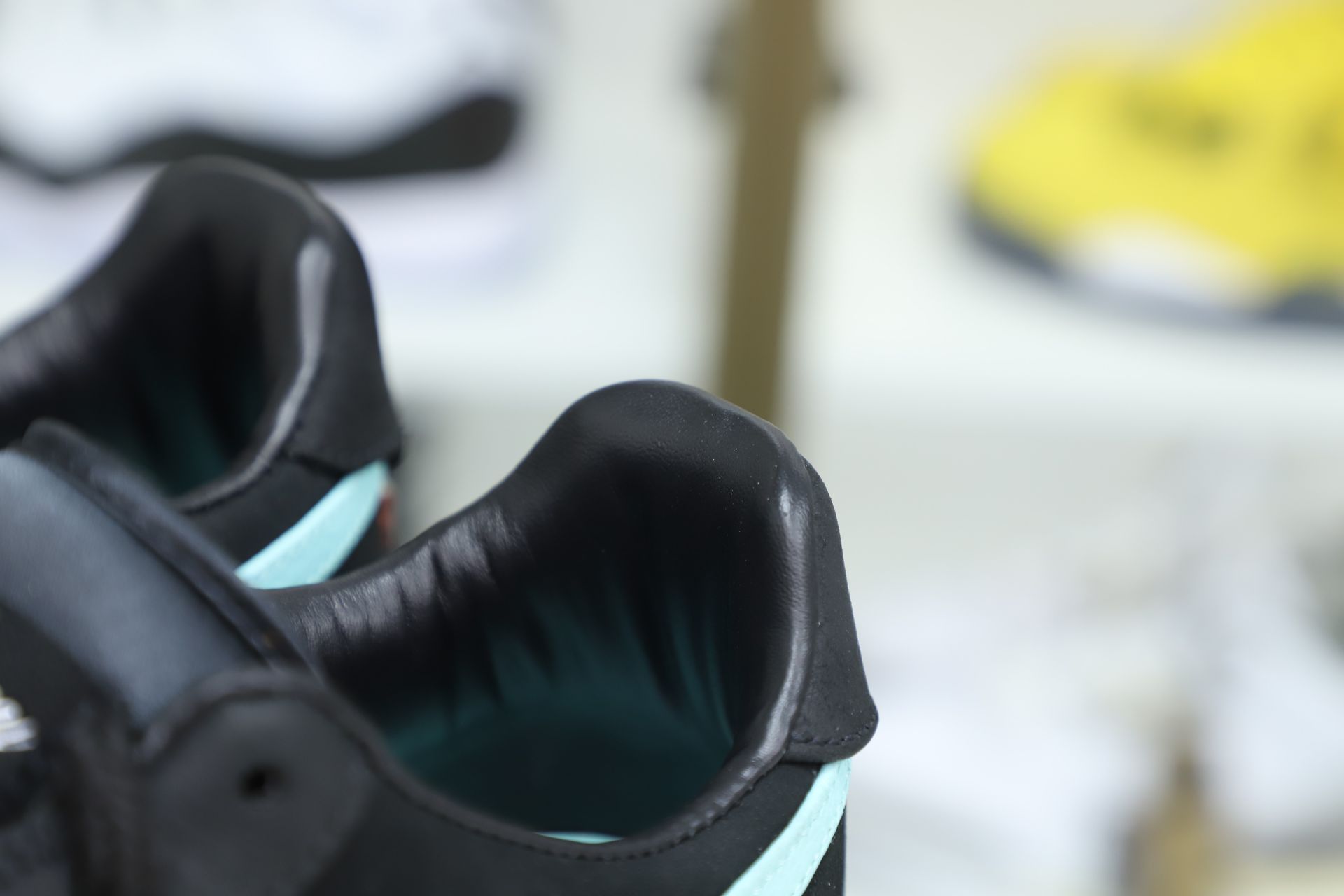 TIFFANY & CO. x Nike Air Force 1 Low 