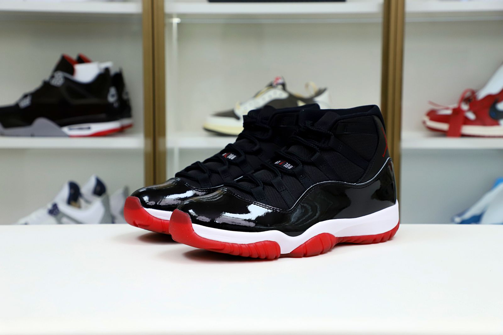 AIR JORDAN 11 RETRO 'BRED' 2019