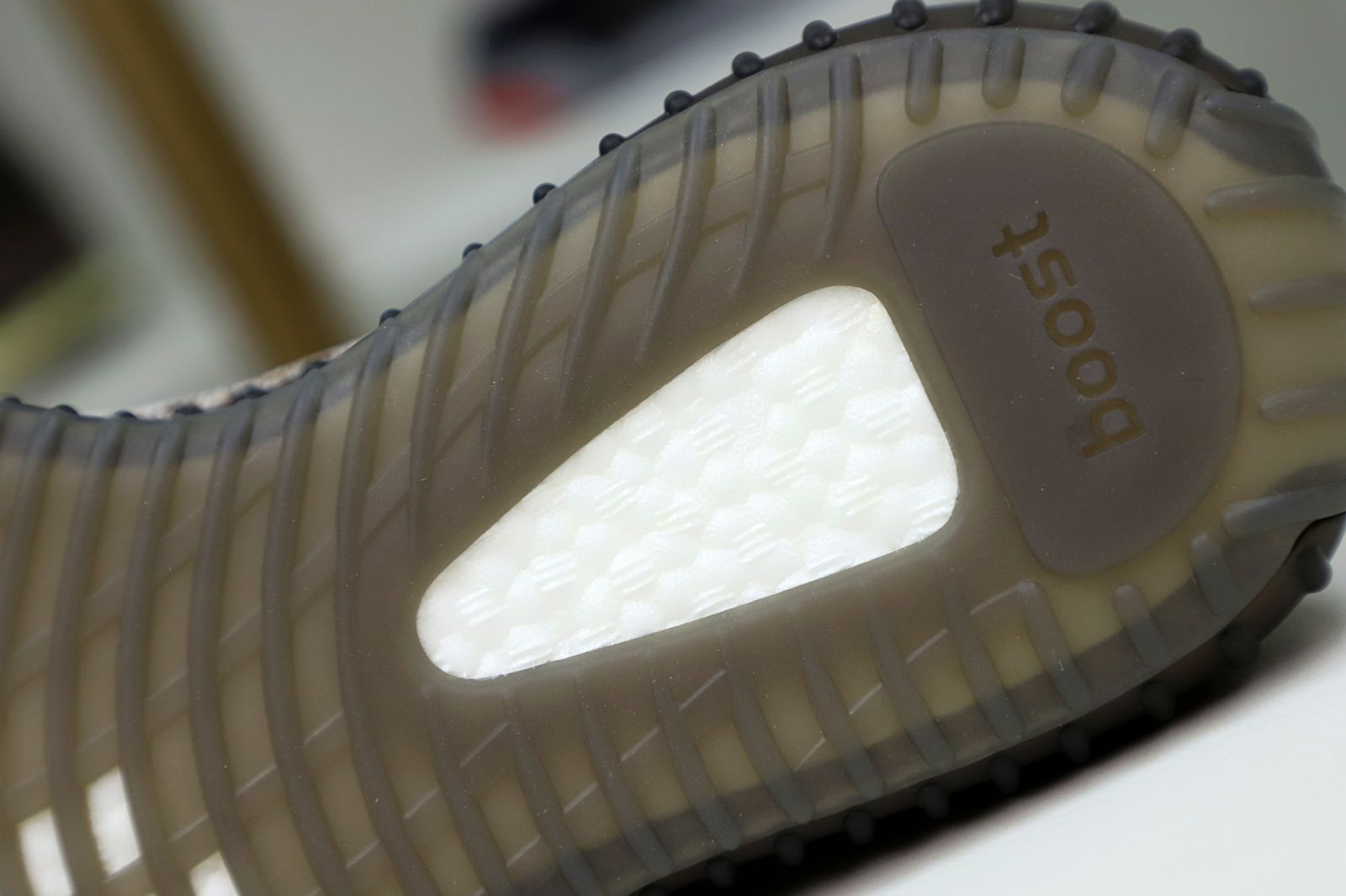 YEEZY BOOST 350 V2 'ASH STONE'