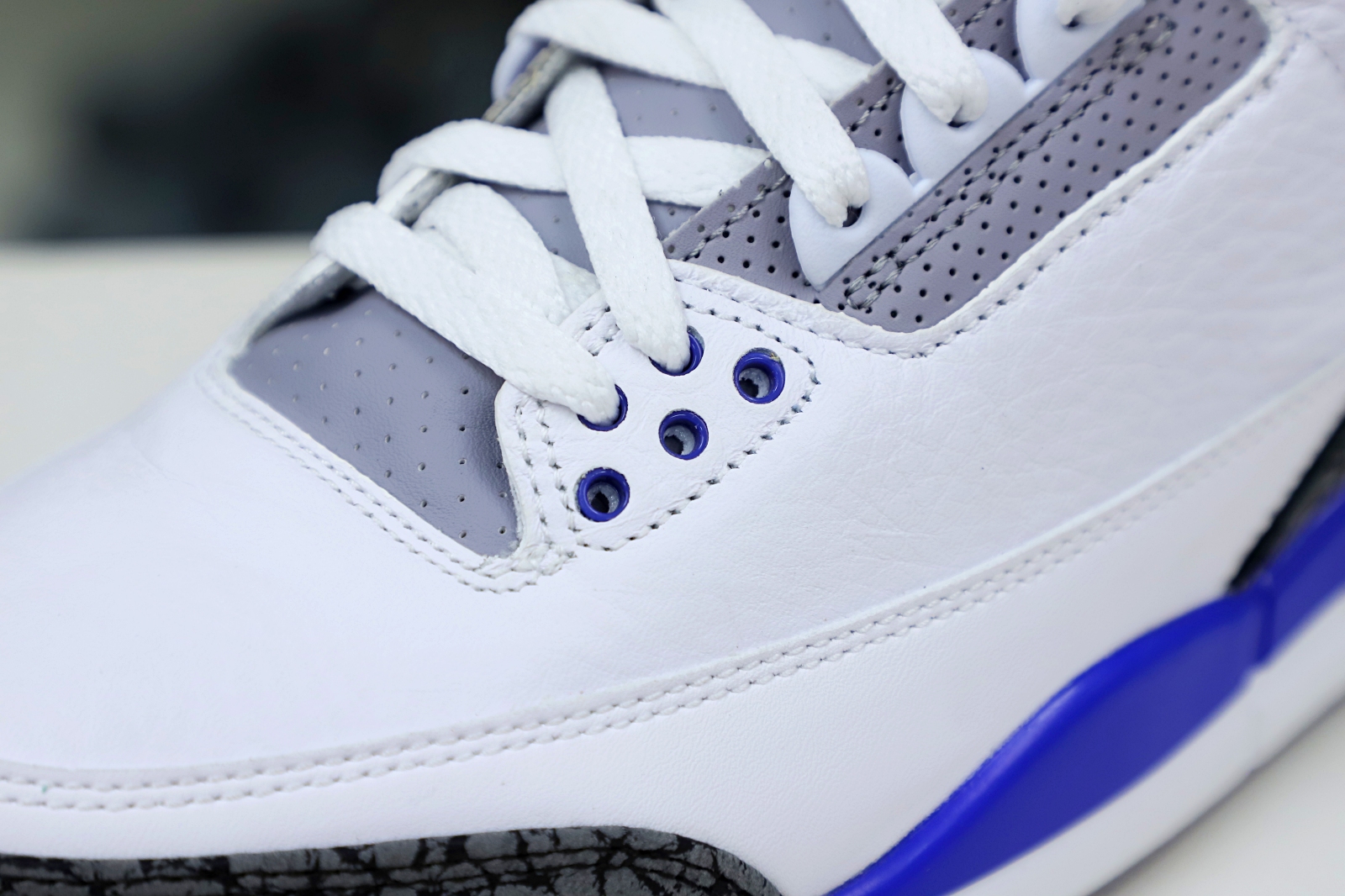 AIR JORDAN 3 RETRO 'RACER BLUE'