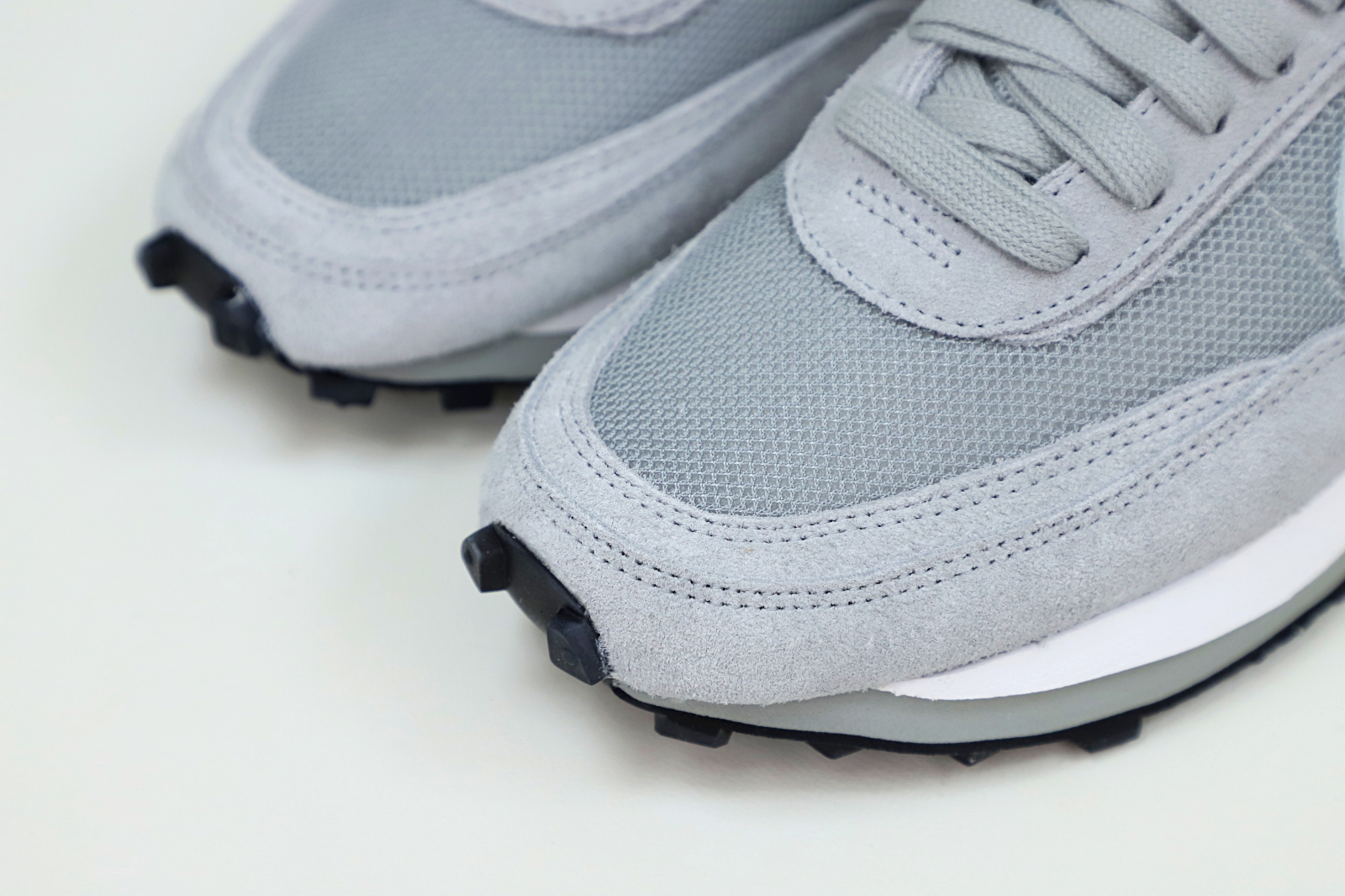 FRAGMENT DESIGN X SACAI X LDV WAFFLE 'LIGHT SMOKE GREY'