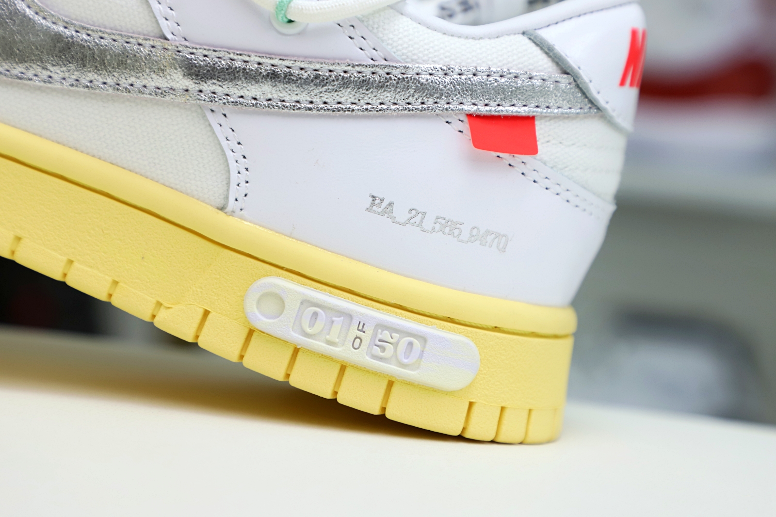 Off-White x Nike Dunk Low