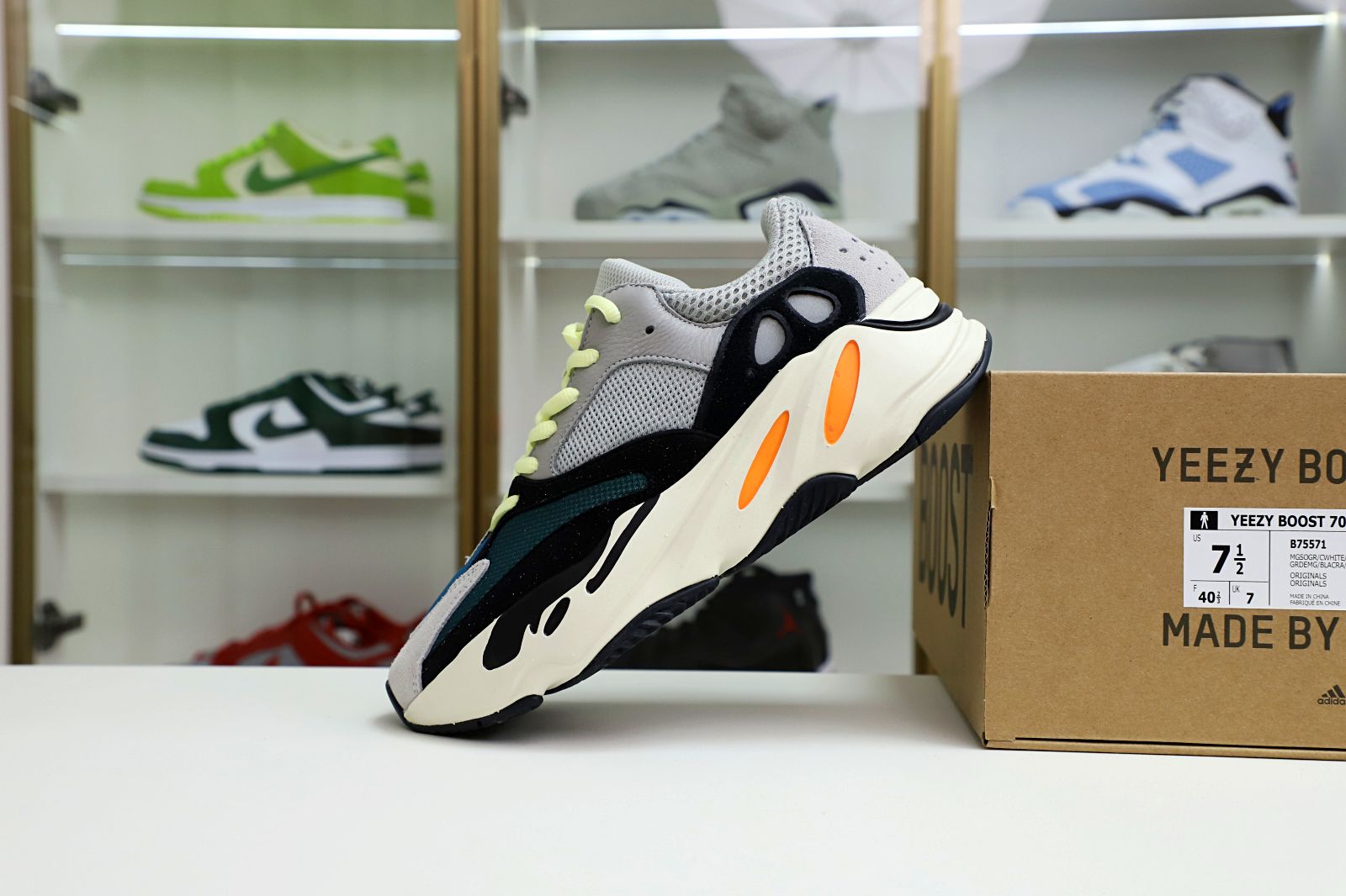 YEEZY BOOST 700 'WAVE RUNNER'