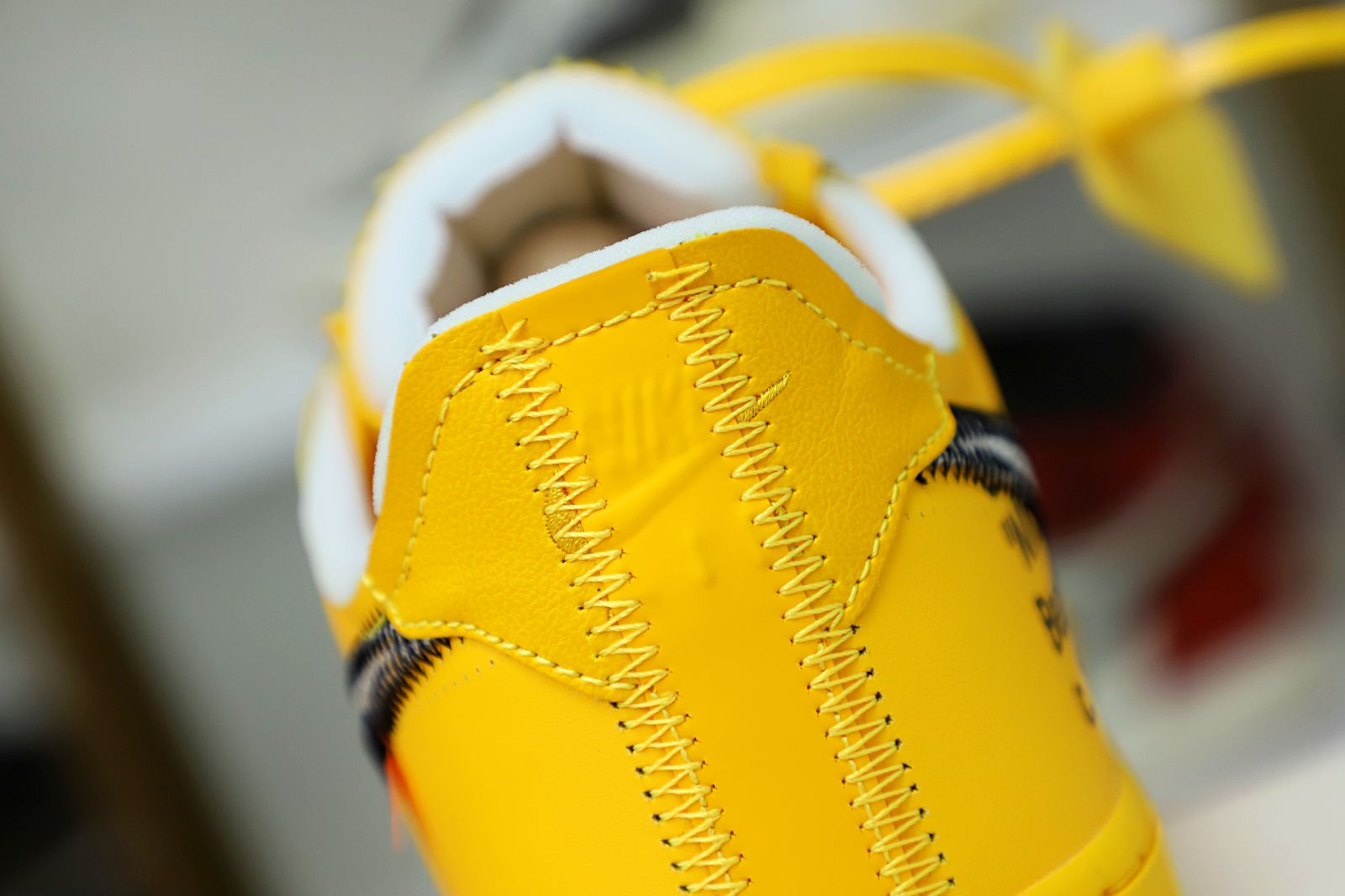 OFF-WHITE X AIR FORCE 1 LOW 'LEMONADE'