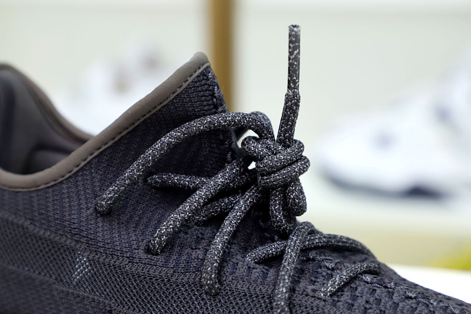 YEEZY BOOST 350 V2 'BLACK NON-REFLECTIVE'