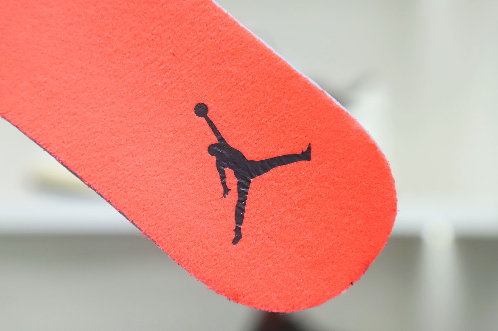 AIR JORDAN 4 RETRO 'TAUPE HAZE'