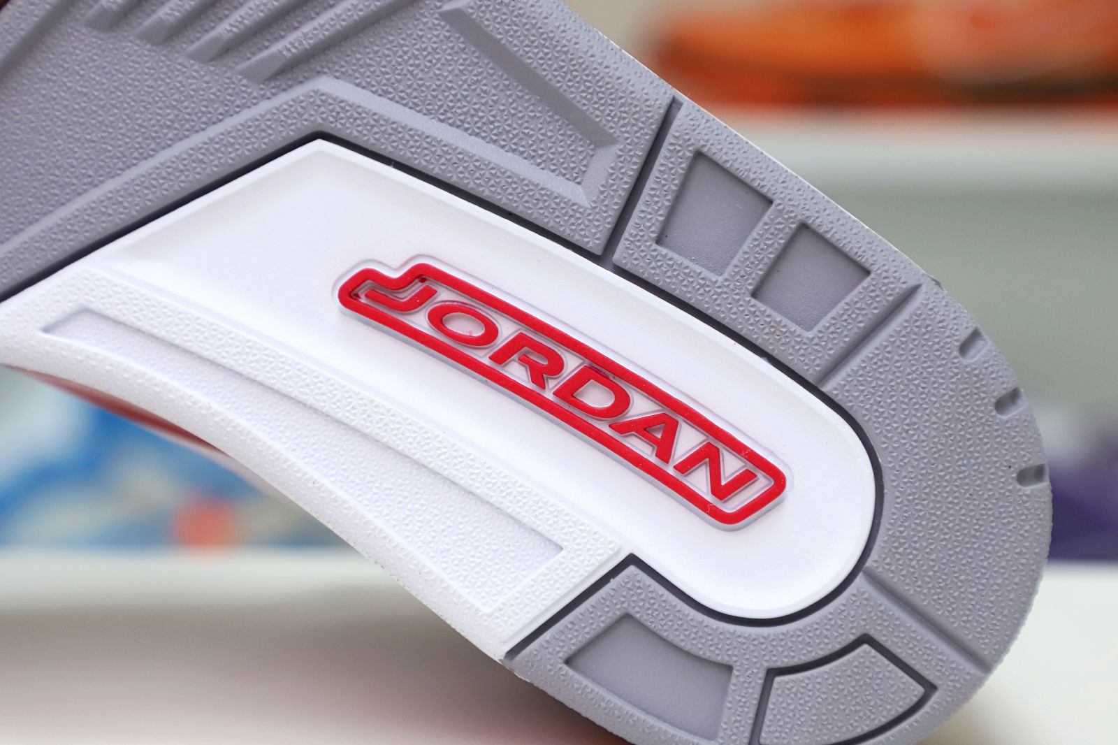 Air Jordan 3 Retro  Cardinal Red(CT8532-126）