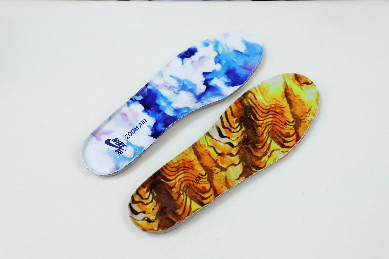 JASON DENG X DUNK LOW PRO SB 'STREET HAWKER'