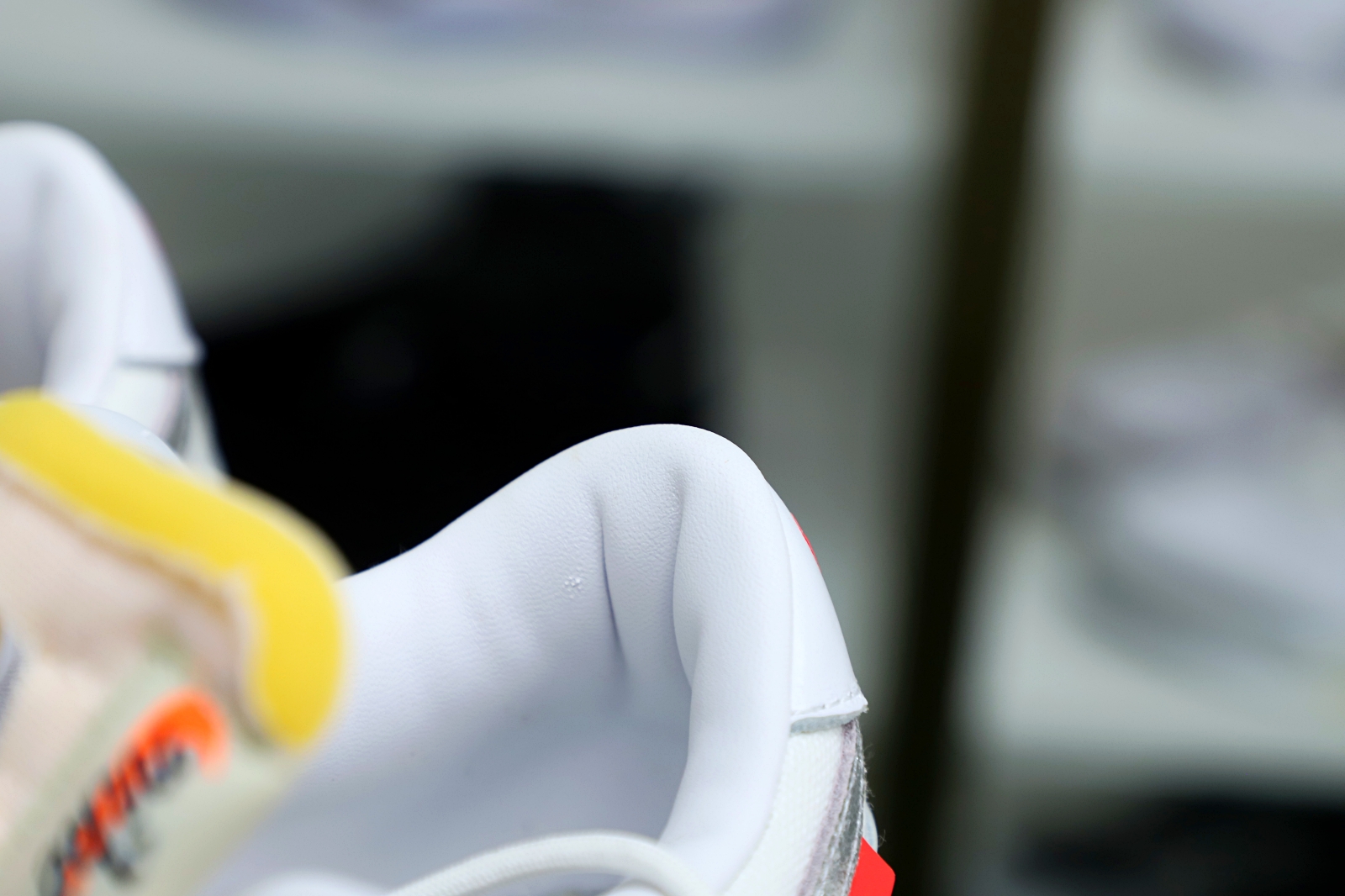 Off-White x Nike Dunk Low