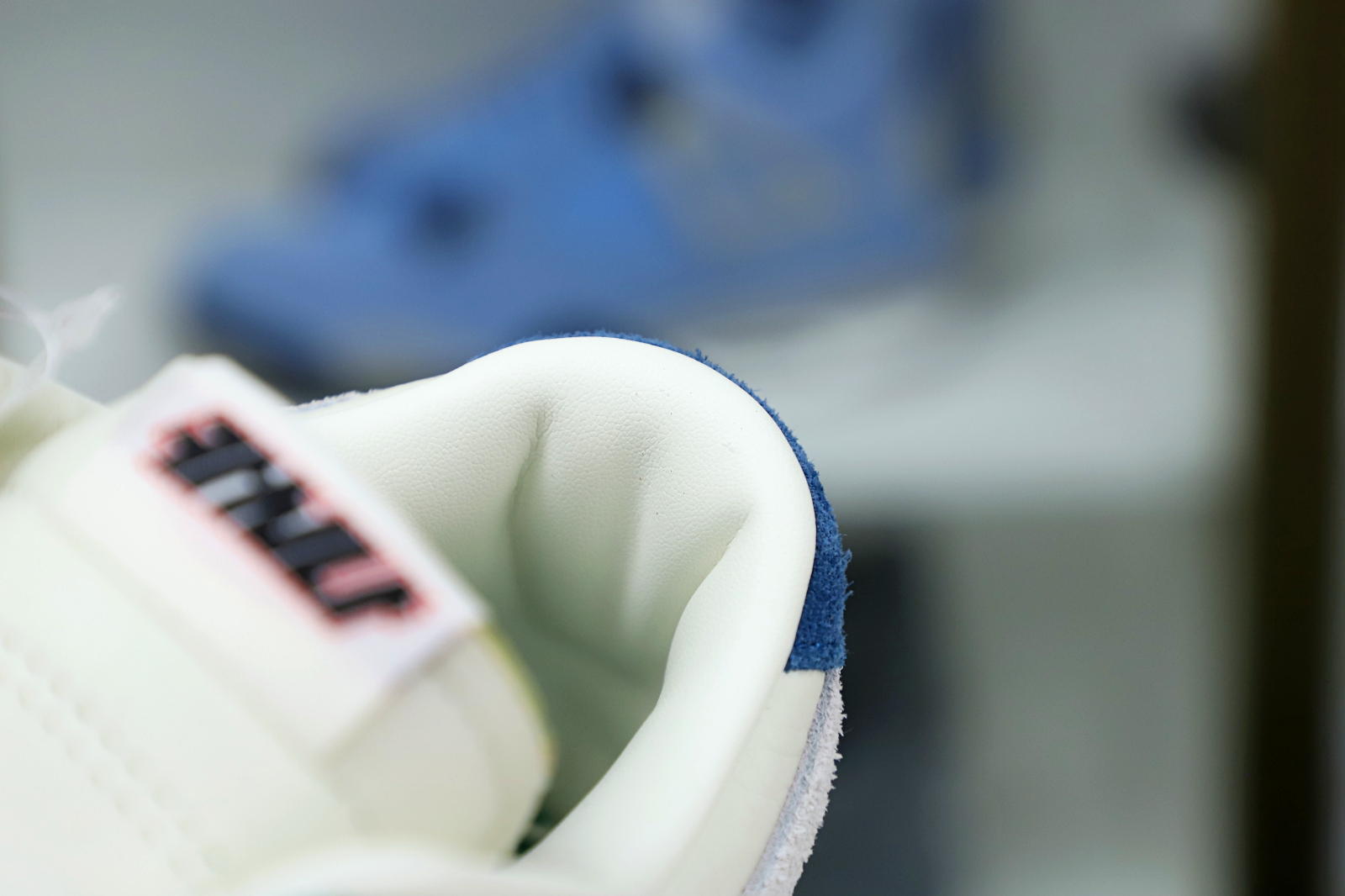 KASINA X DUNK LOW 'ROAD SIGN'