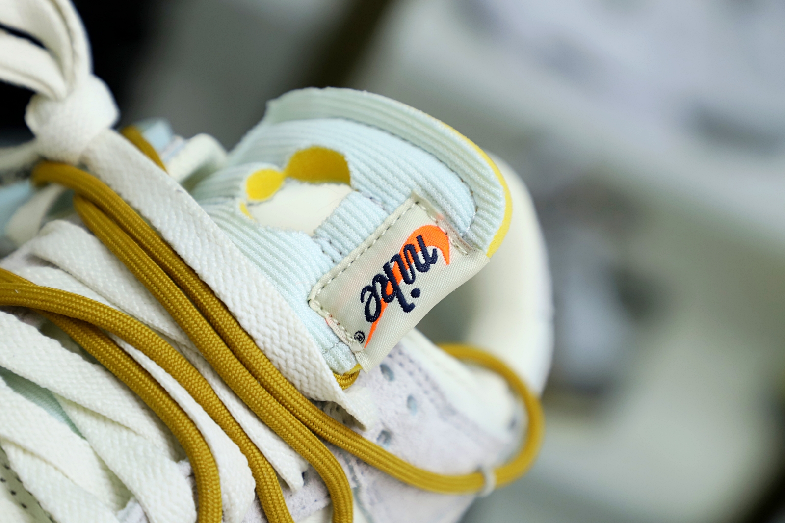 NIKE DUNK LOW OFF-WHITE LOT 37