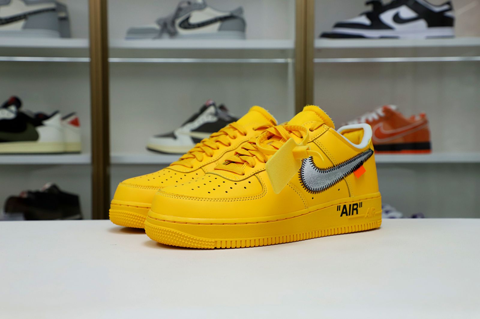 OFF-WHITE X AIR FORCE 1 LOW 'LEMONADE'