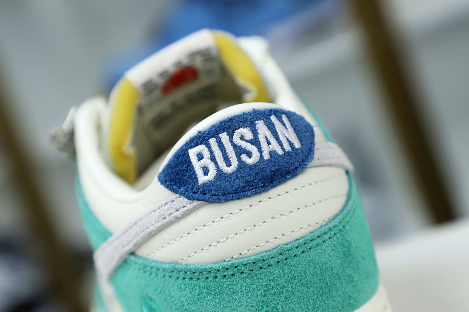 KASINA X DUNK LOW 'ROAD SIGN'