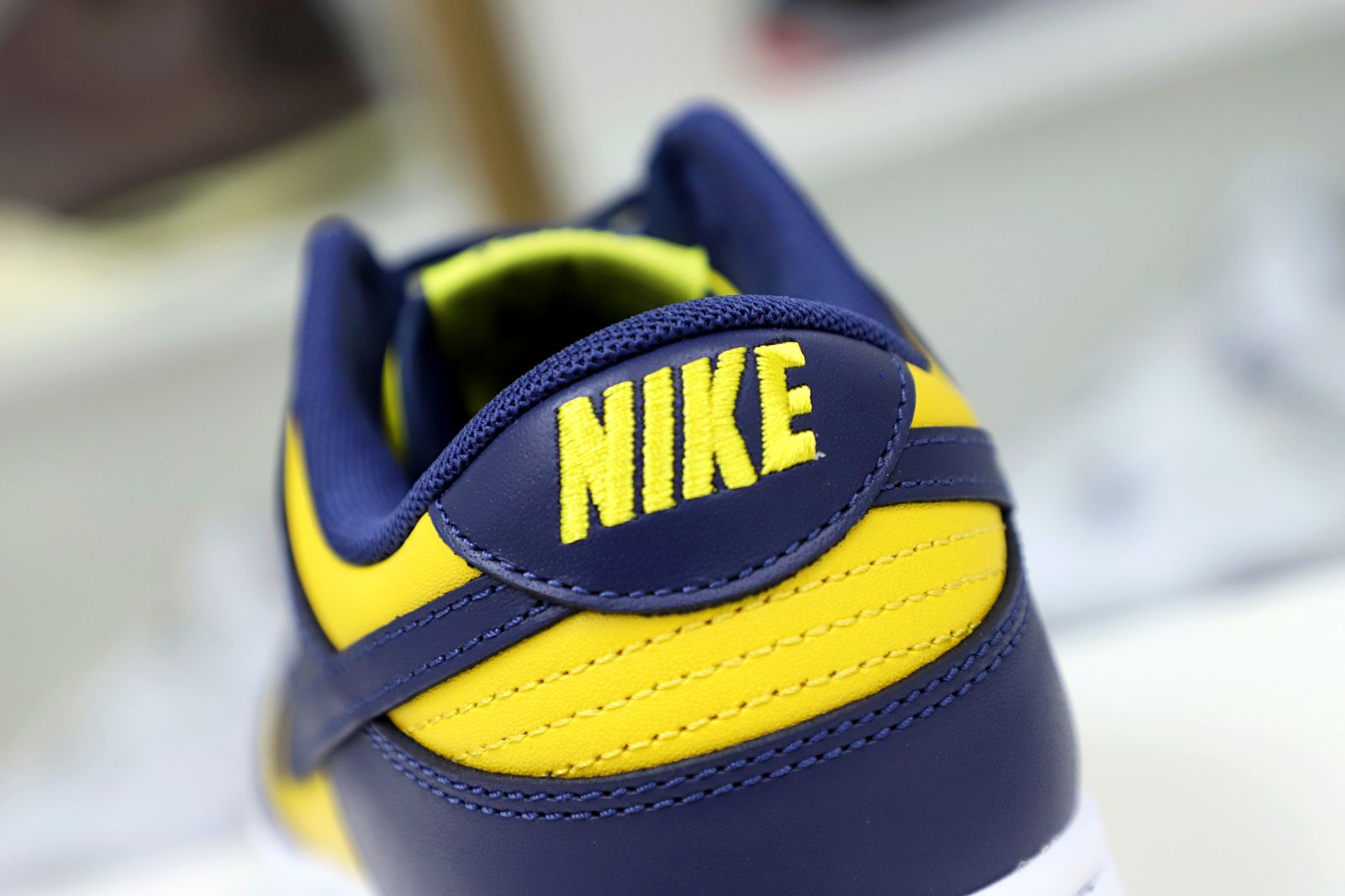 DUNK LOW 'MICHIGAN' 2021