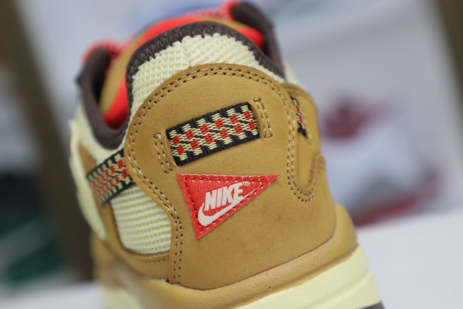 Travis Scott x Nike Air Max1