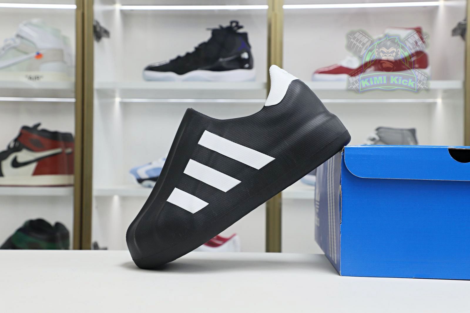 adidas original AdiFOM Superstar