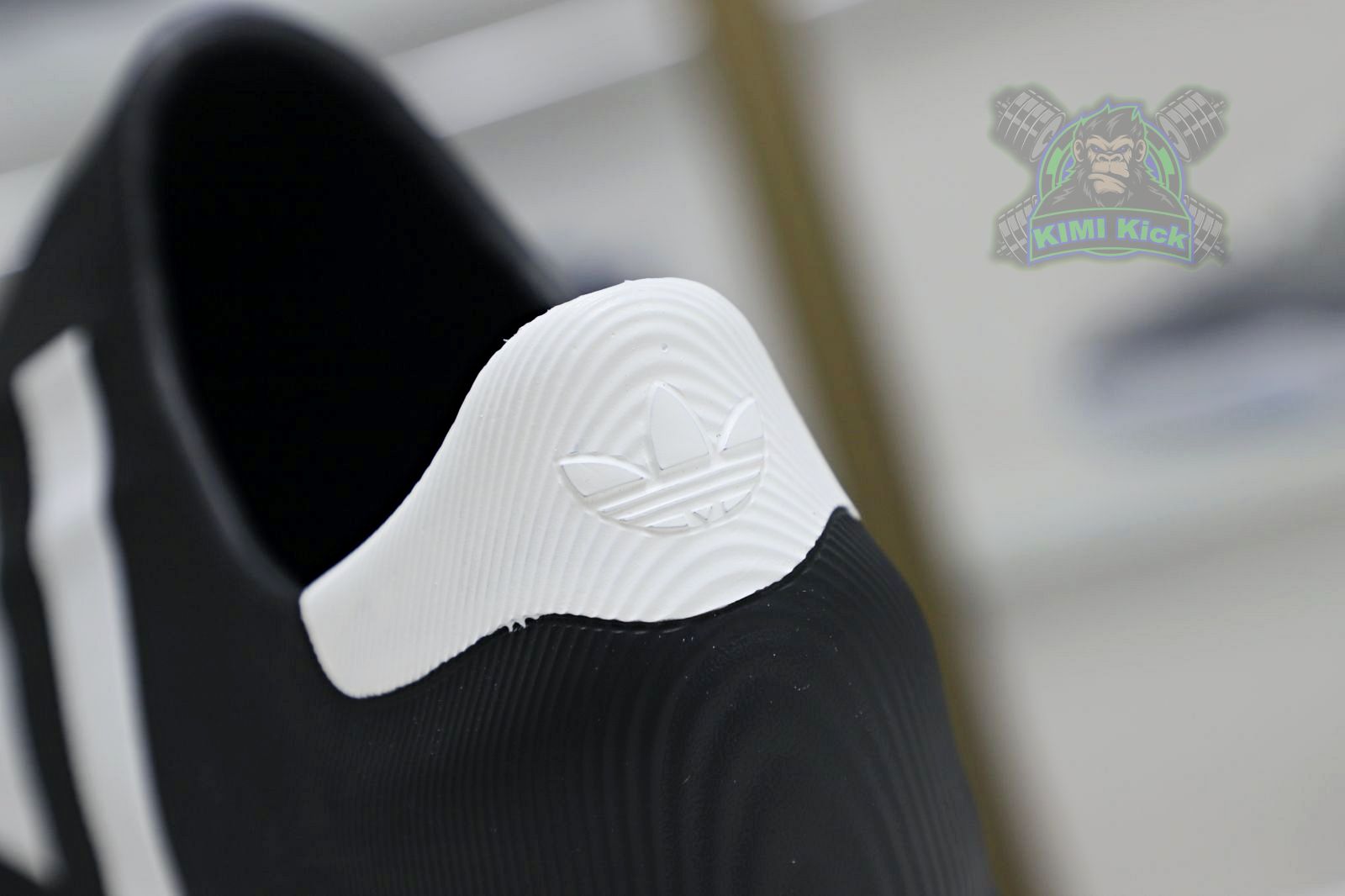 adidas original AdiFOM Superstar