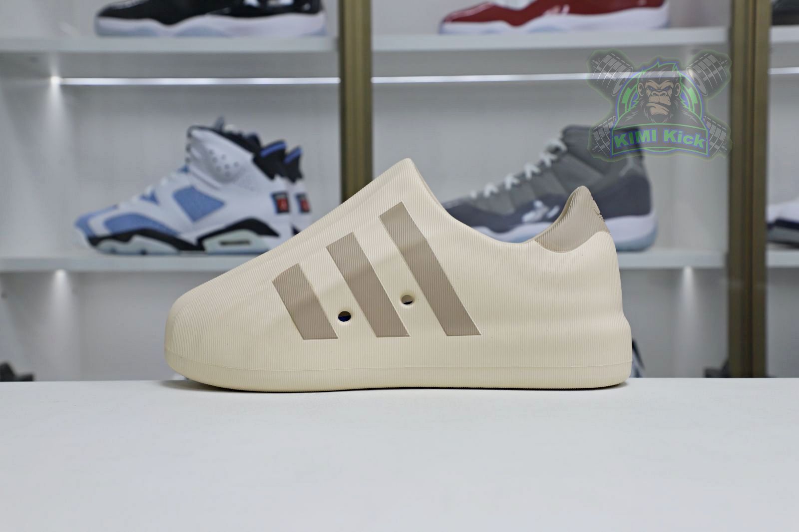 adidas original AdiFOM Superstar