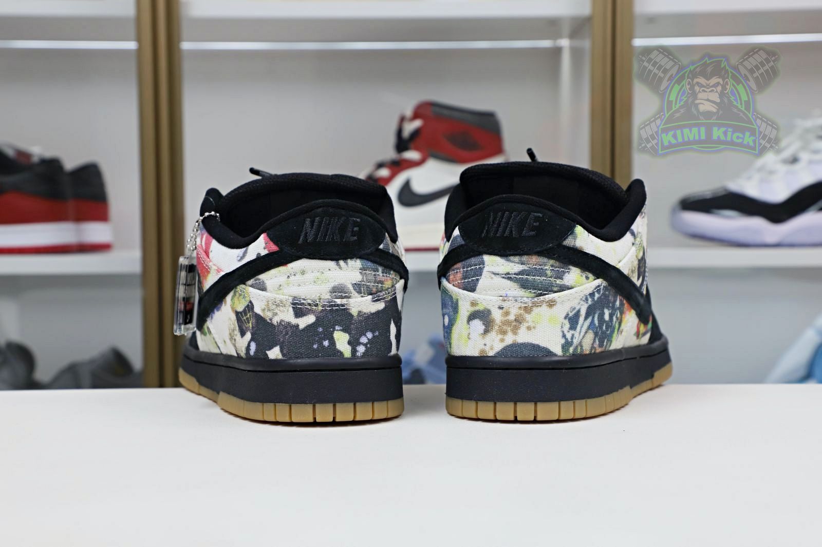 Supreme xNike SB DunkLow