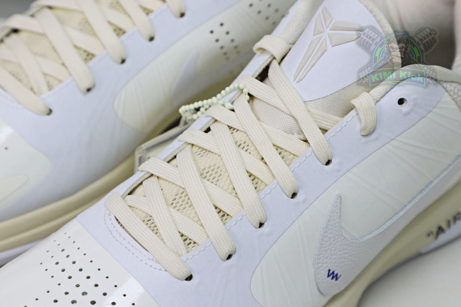 OFF-WHITEX  Nike Zoom Kobe5