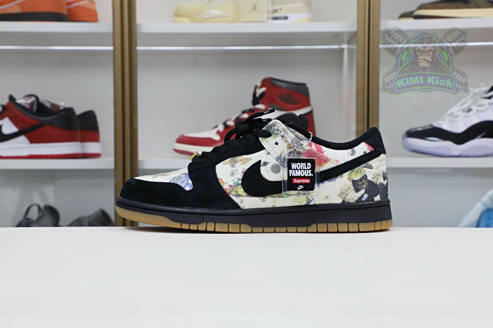 Supreme xNike SB DunkLow