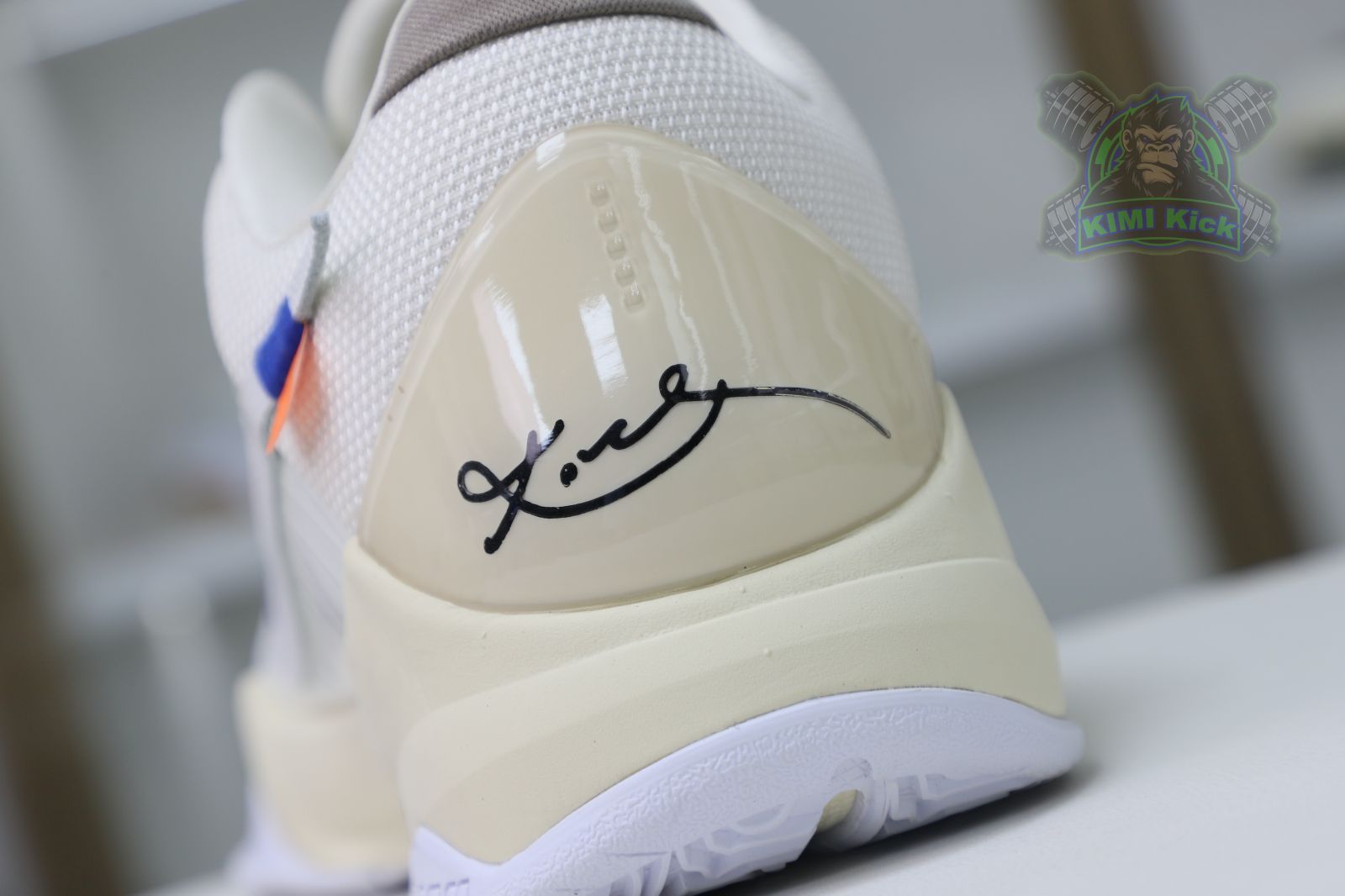 OFF-WHITEX  Nike Zoom Kobe5