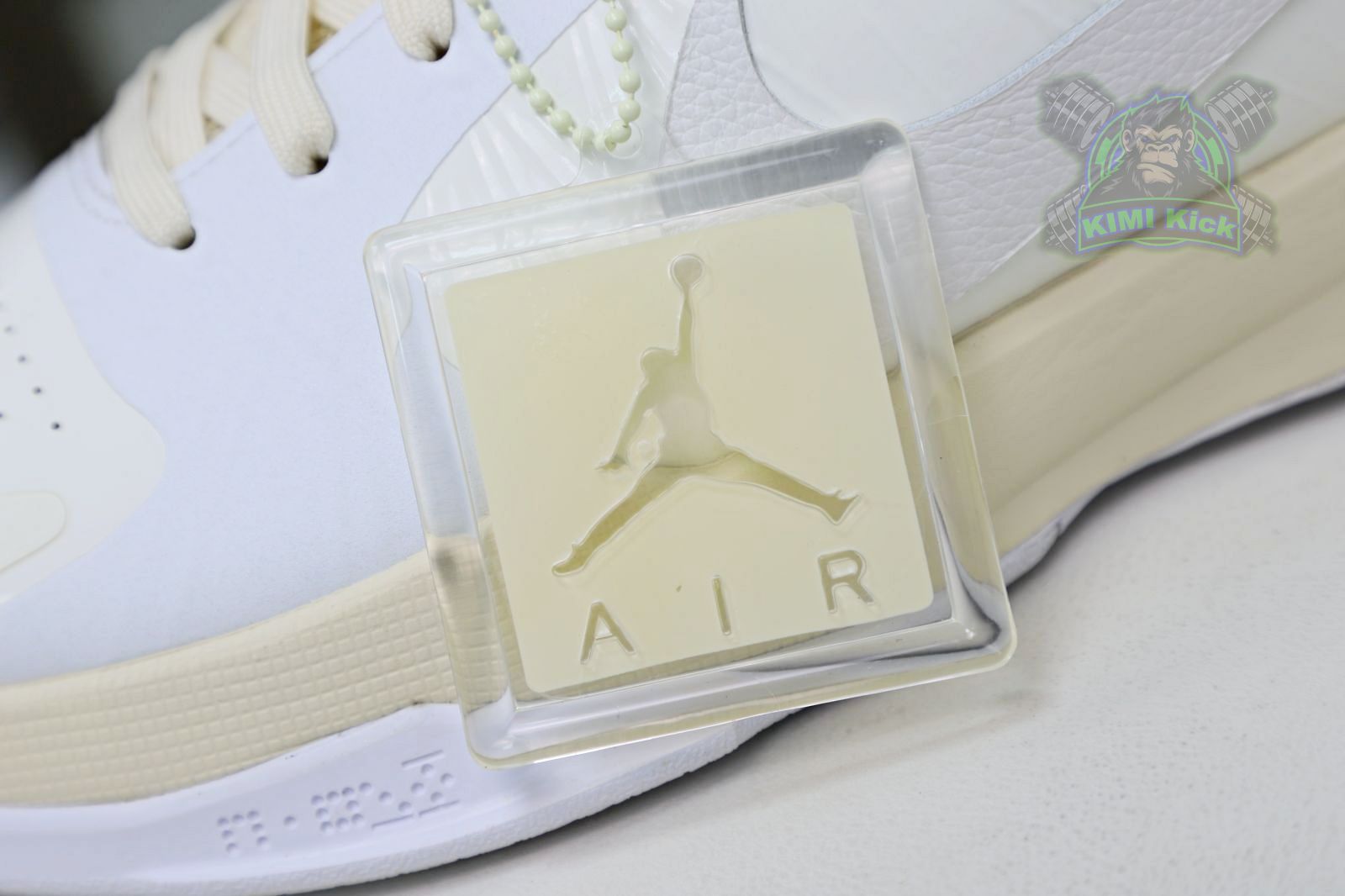 OFF-WHITEX  Nike Zoom Kobe5