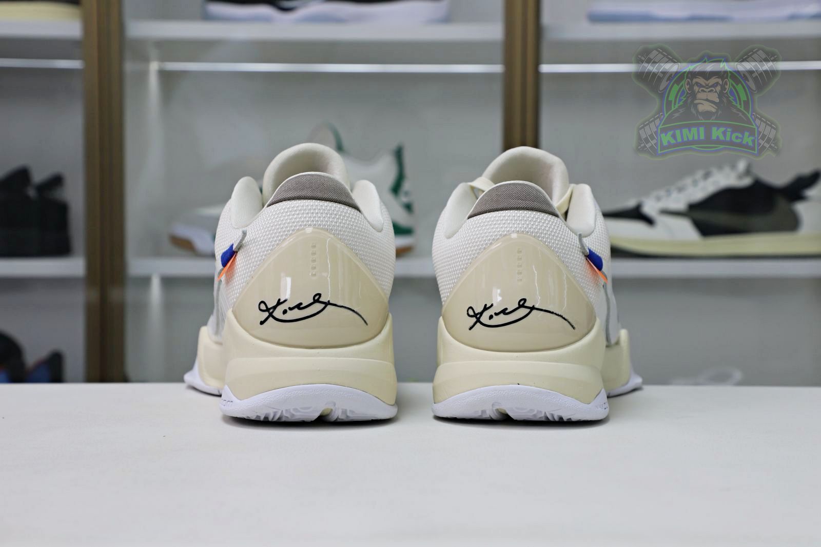 OFF-WHITEX  Nike Zoom Kobe5
