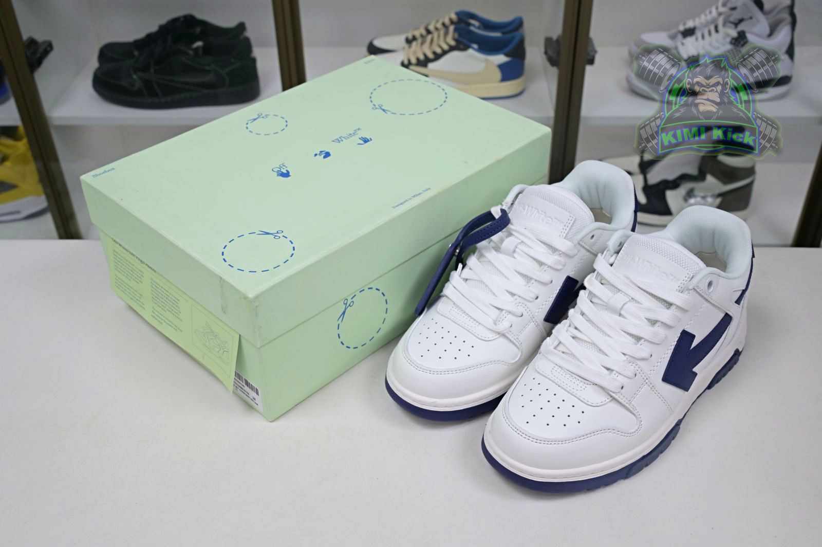 OFF-WHITE Ous Of Office