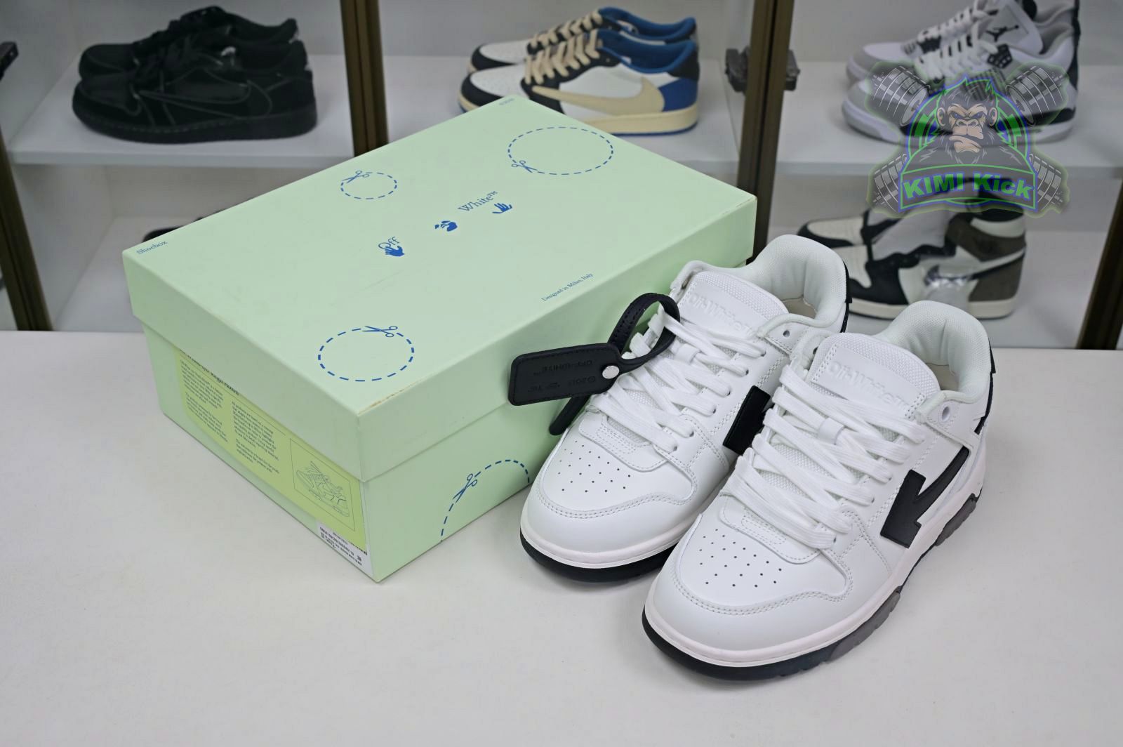 OFF-WHITE Ous Of Office