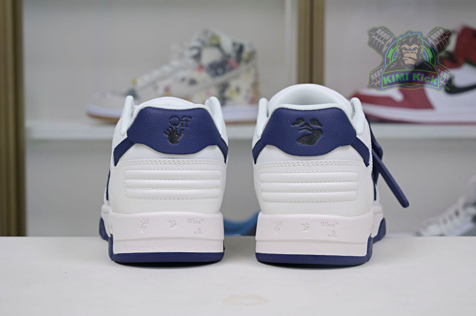 OFF-WHITE Ous Of Office