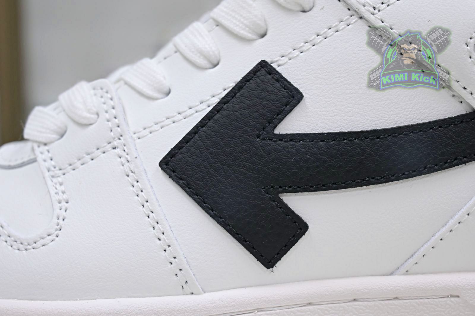 OFF-WHITE Ous Of Office