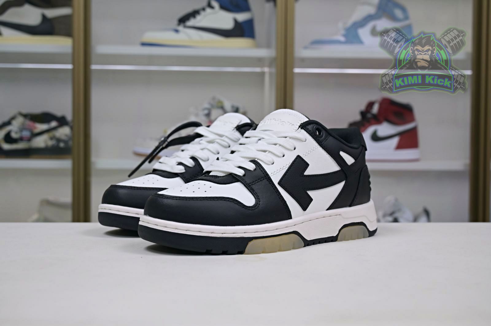 OFF-WHITE Ous Of Office