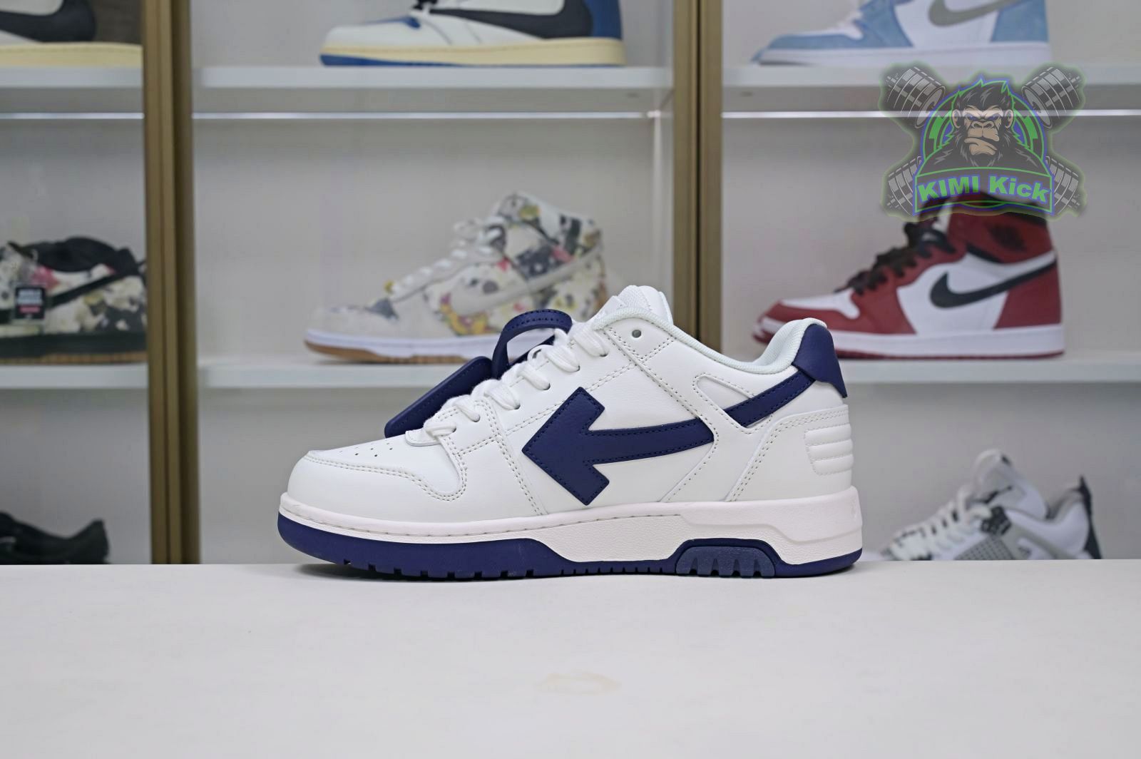 OFF-WHITE Ous Of Office