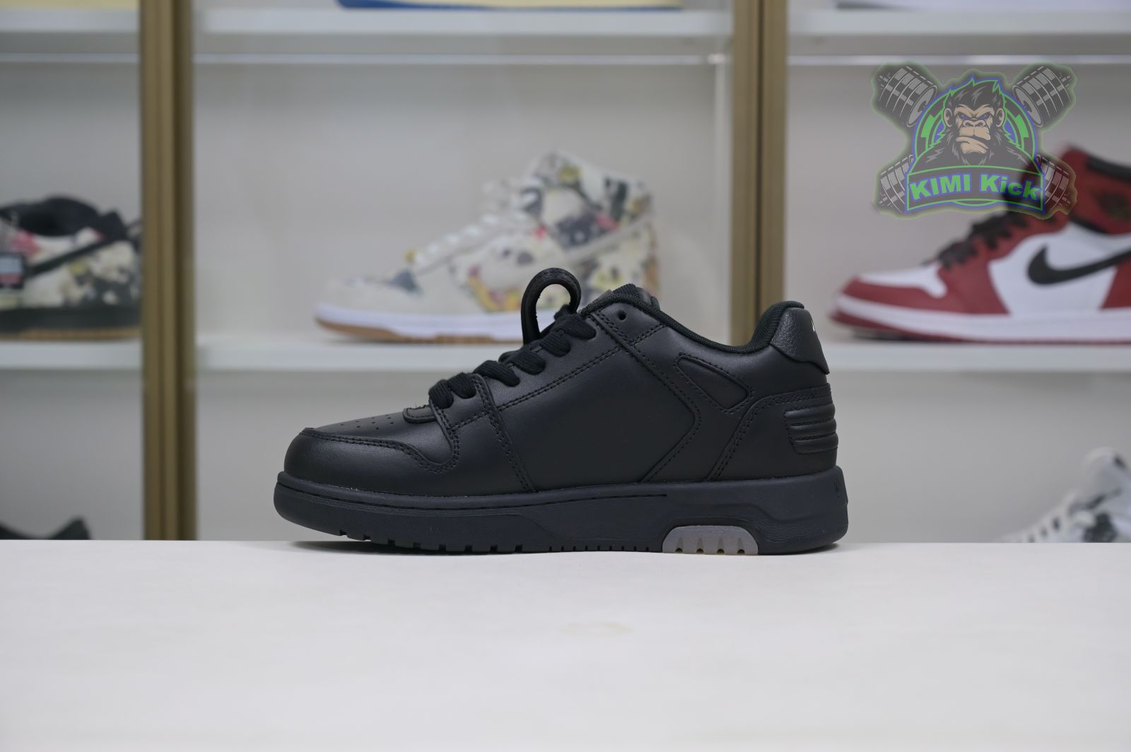 OFF-WHITE Ous Of Office