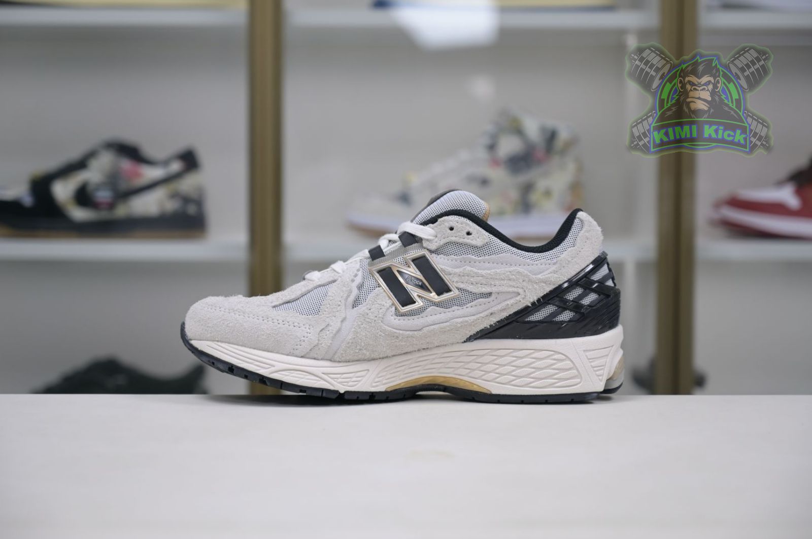 New Balance NB 1906R