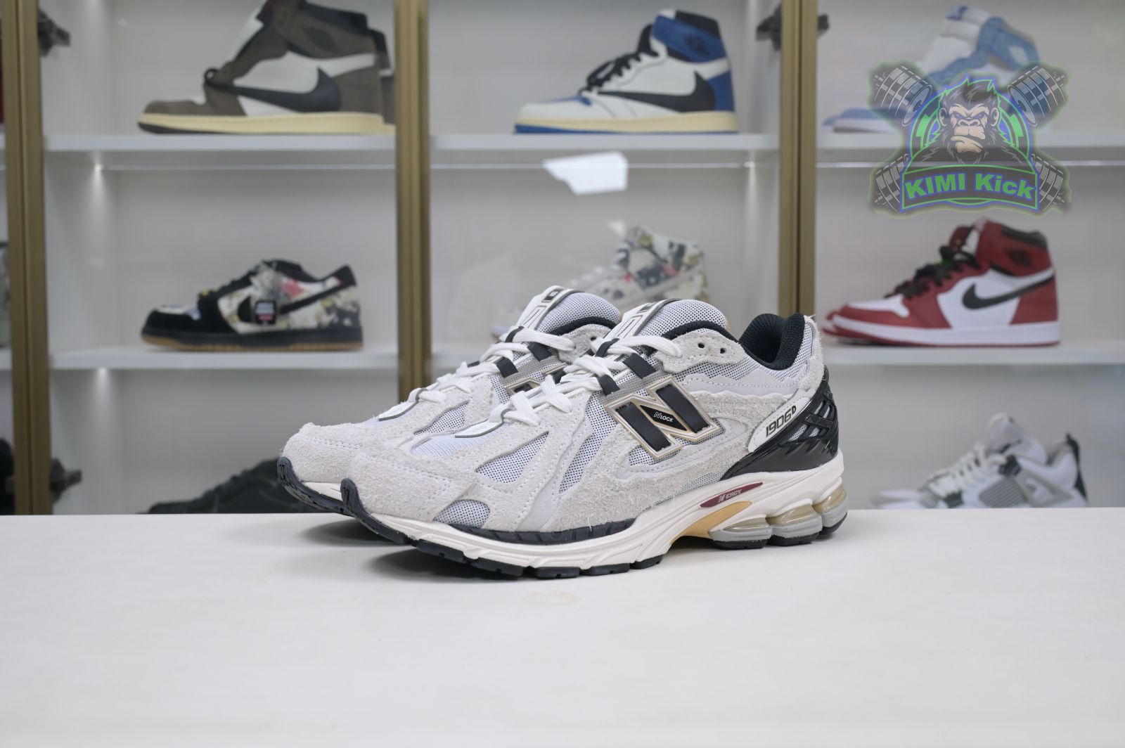 New Balance NB 1906R